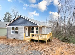 457 Deaverview Rd, Asheville, NC 28806