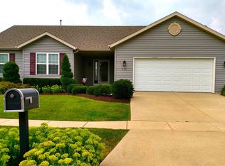 245 Cotton Grass Ln, Walworth, WI