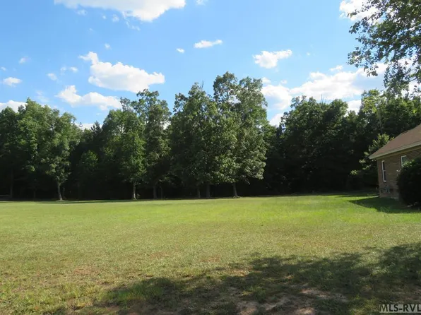 91 Winterberry Ln, Roanoke Rapids, NC 27870