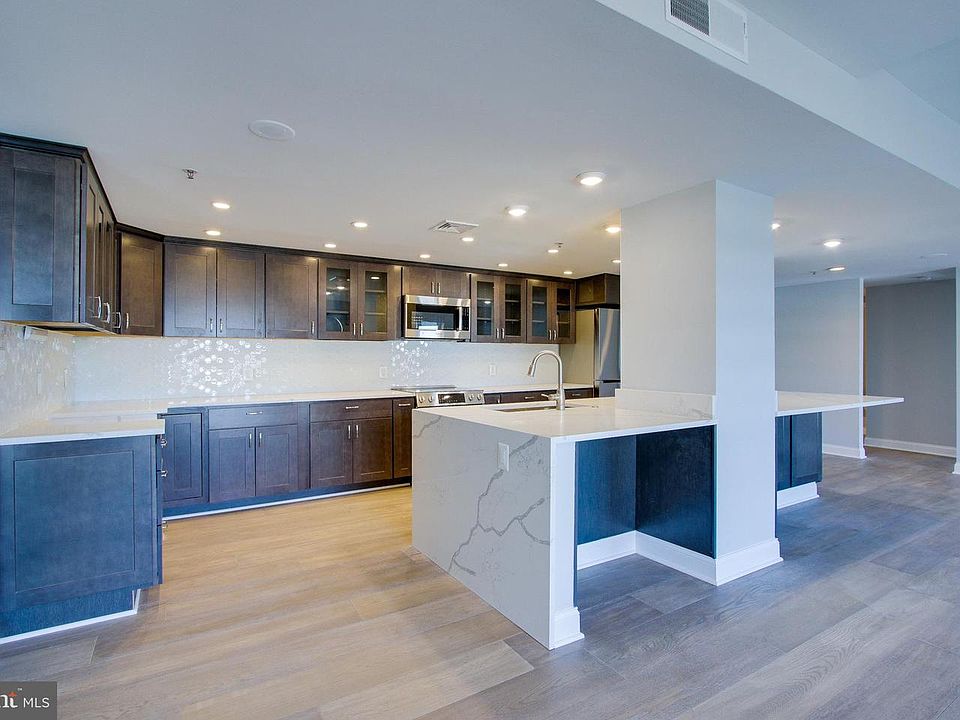1st image of 250 President St Unit 506
