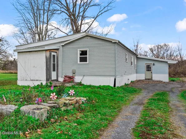 104 Independence Lane, Hannacroix, NY 12087