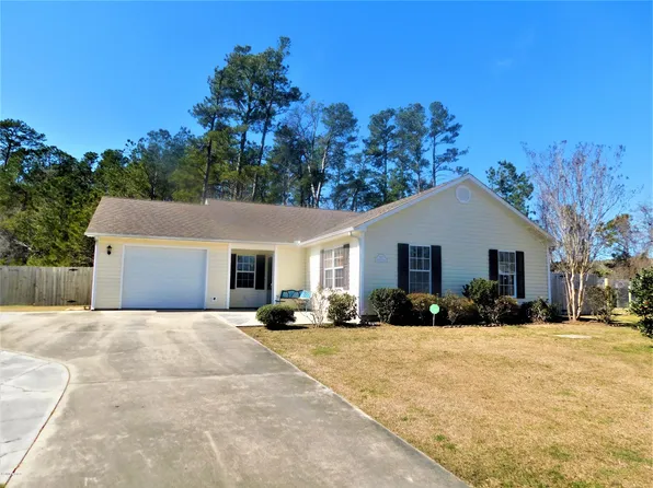 312 Kathryn Ct, Newport, NC 28570