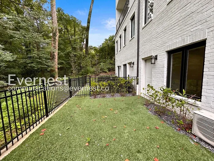 1099 Briar Cove Cir — Photo 28