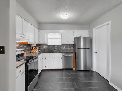 8203 Riviera Ct, Pensacola, FL, 32506