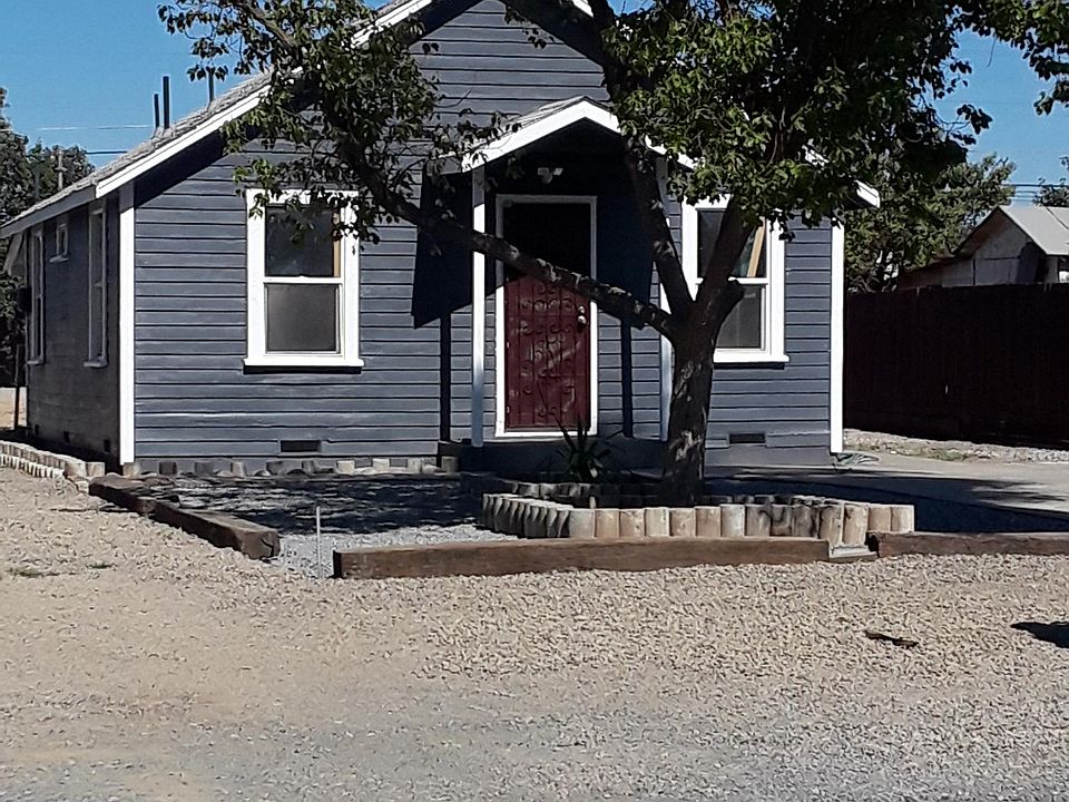 1st image of 1835 Hardcastle Ave