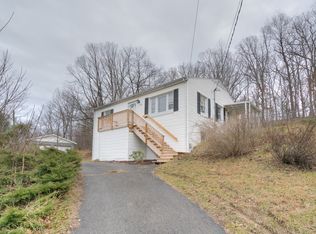 388 Pine Hollow Rd, Christiansburg, VA 24073