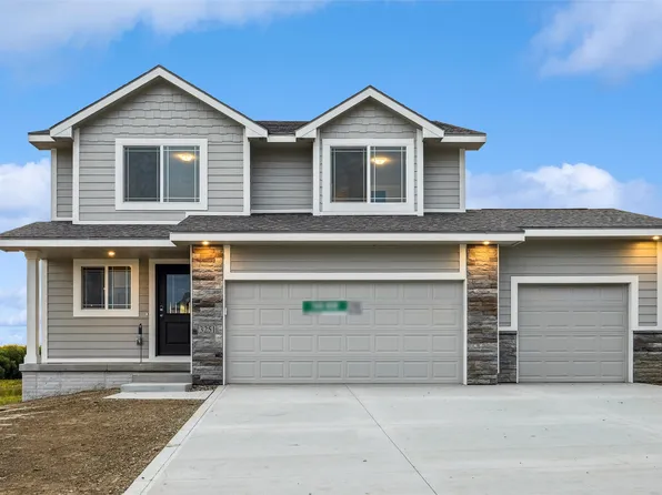 3251 NW Brookside Dr, Grimes, IA 50111
