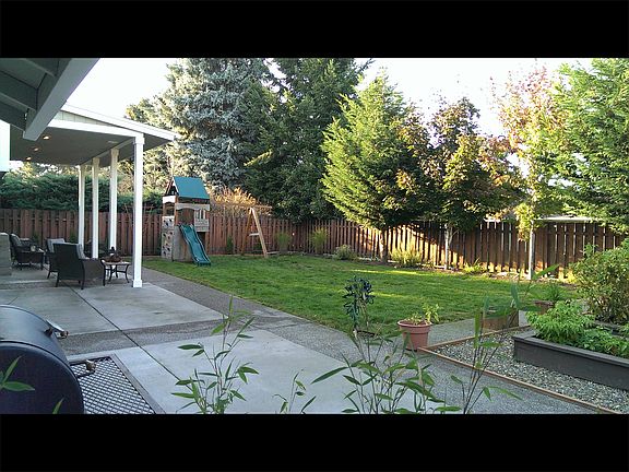 5th image of 14600 SE 13th St
