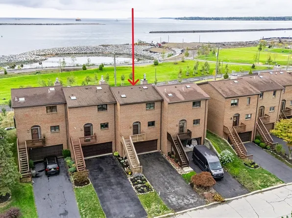 398 Lakefront Blvd, Buffalo, NY 14202