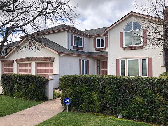 2nd image of 10133 Berkshire Ct