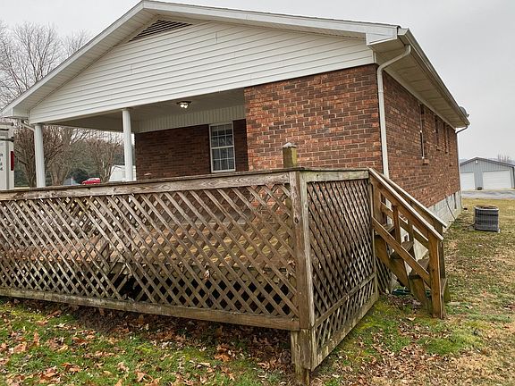 4th image of 75 Royal Oaks Dr
