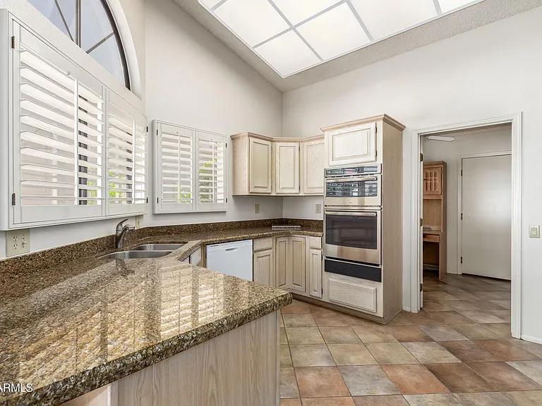 13334 W La Terraza Dr — Photo 11