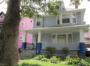 9502 Parmelee Ave, Cleveland, OH 44108