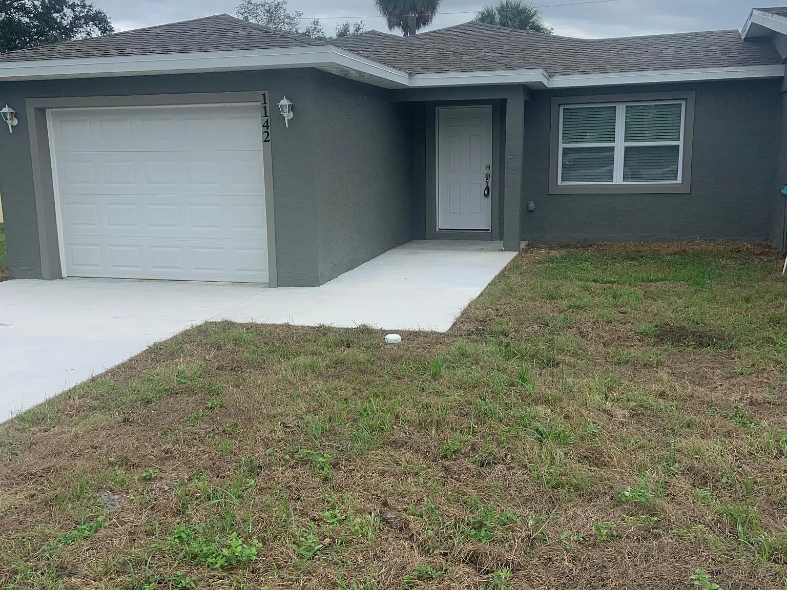 3 bed, 1250 sqft, $2,045 — Photo 3