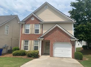 9664 Pine Ct, Union City, GA 30291