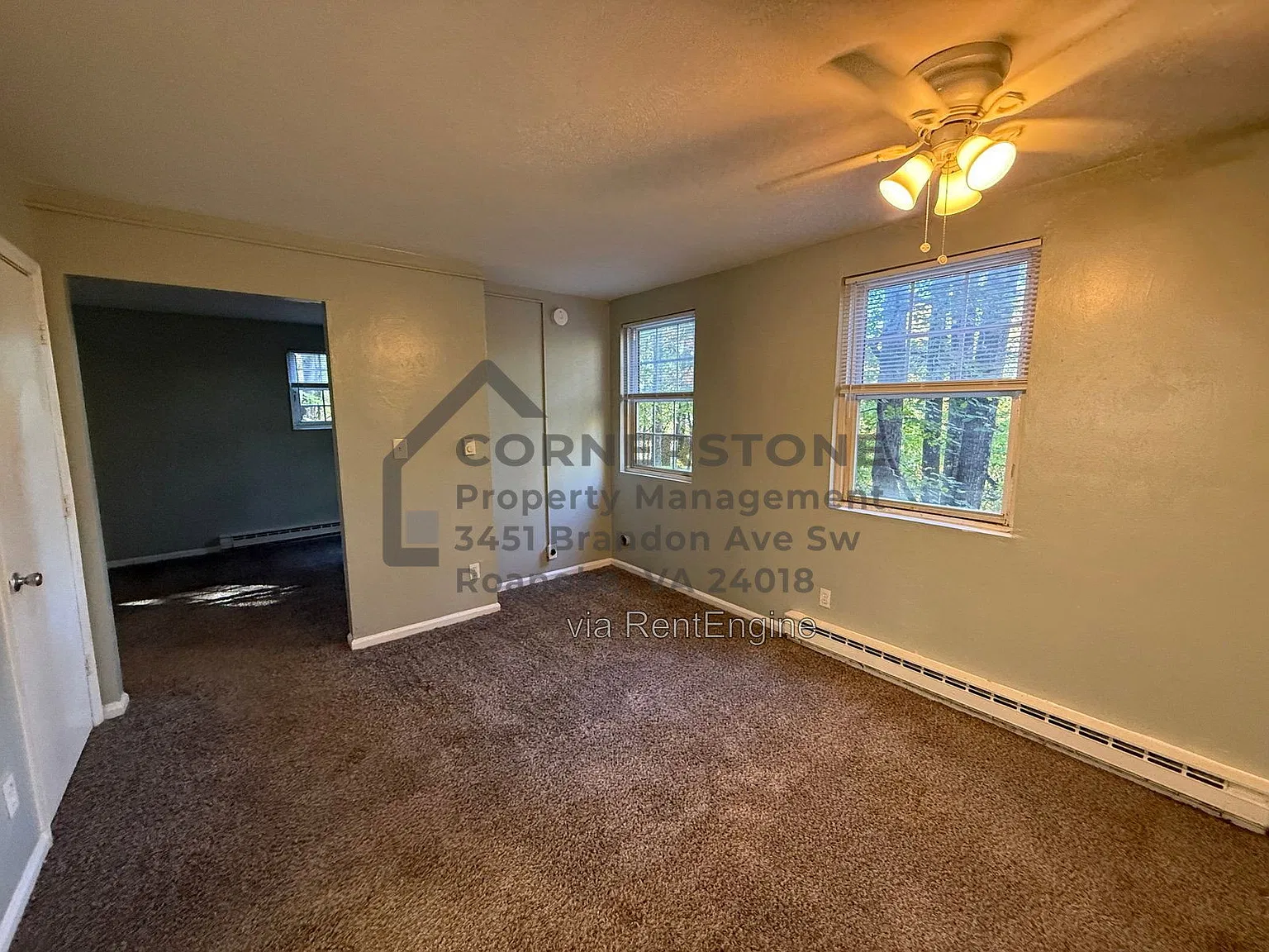 3 bed, 1.5 bath, 914 sqft, $1,025 — Photo 4