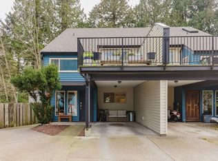 623 Farnham Rd #5, Gibsons, BC V0N 1V8