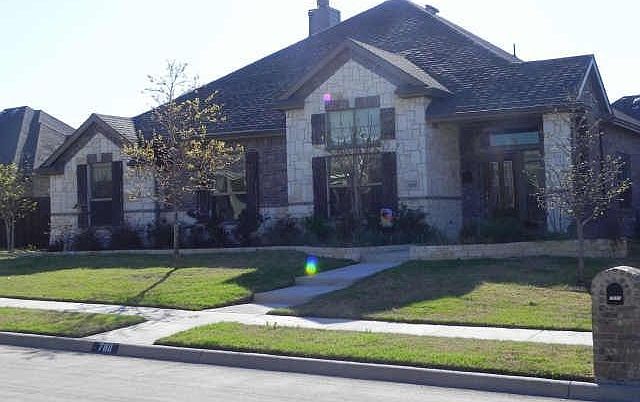 1st image of 7811 Meadowglen Dr