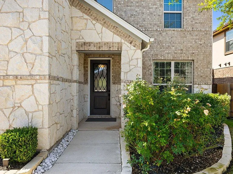 3307 Columbus Way — Photo 5