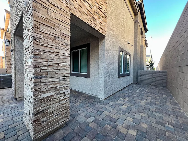167 Hadley Heights Ct — Photo 4