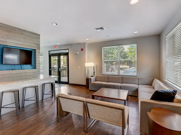 Heritage at Oakley Square — Photo 12