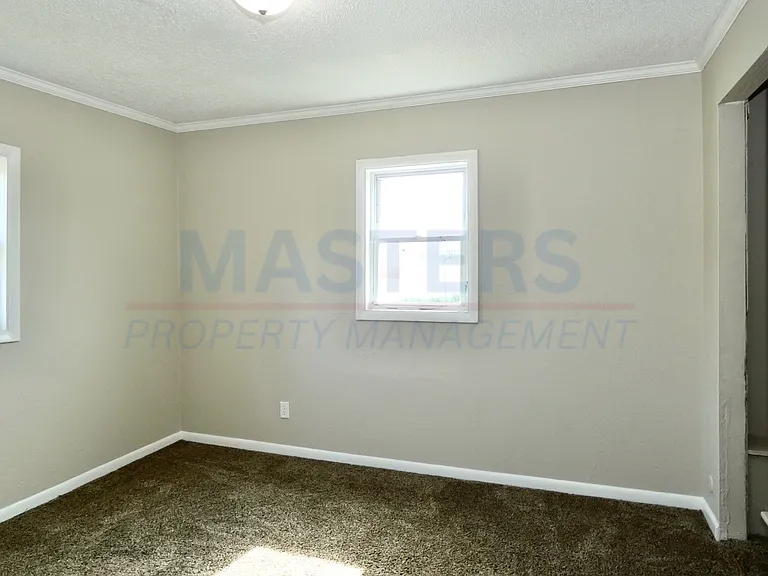 2163 Hoops Dr — Photo 14