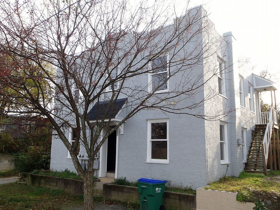 1st image of 2915 E Leigh St APT B