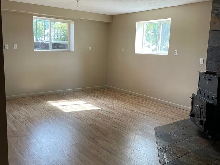 2408 Main St — Photo 10