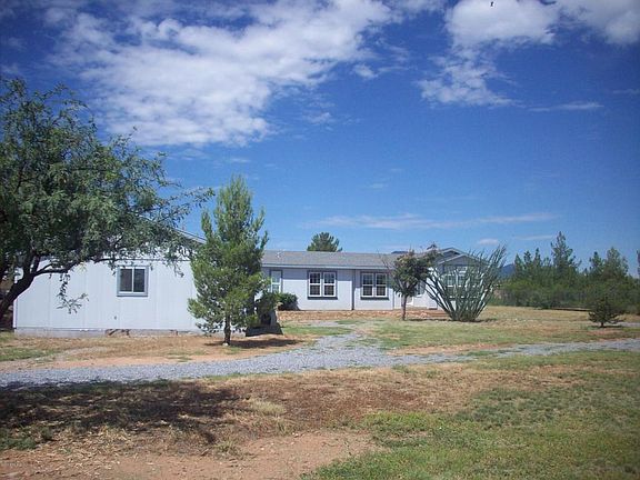 2nd image of 5454 S Santa Aurelia Ave