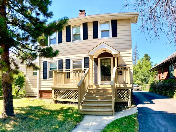 135 E North Ave, Elmhurst, IL 60126