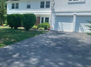 22 Norwick Ln, Willingboro, NJ 08046