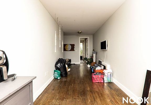 3rd image of 296 Harman St #2A