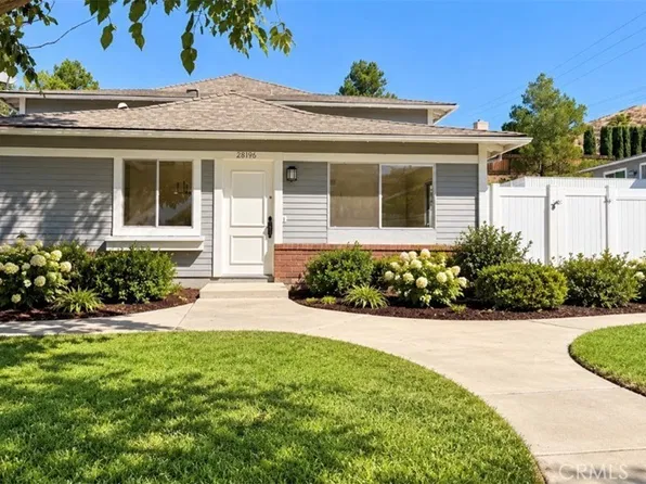28196 Robin Ave, Santa Clarita, CA 91350