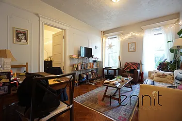 Rented by Rennit Inc.