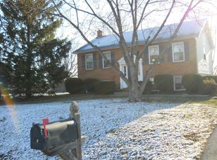 128 Wythe Ave, Stephens City, VA 22655