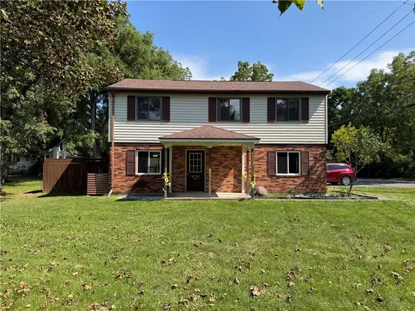 100 Lima Rd, Geneseo, NY 14454
