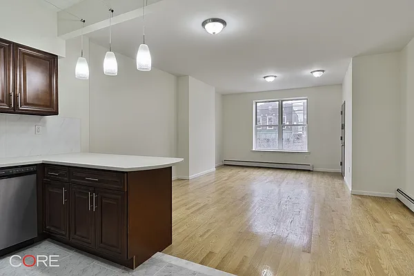 Rented by CORE | media 29