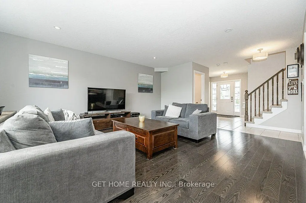 4 bed, $3,699 — Photo 4
