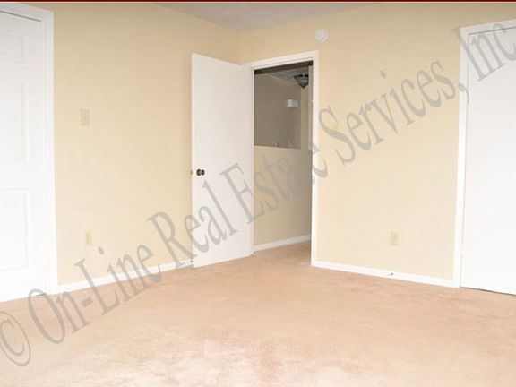 3rd image of 810 San Pedro Dr APT B
