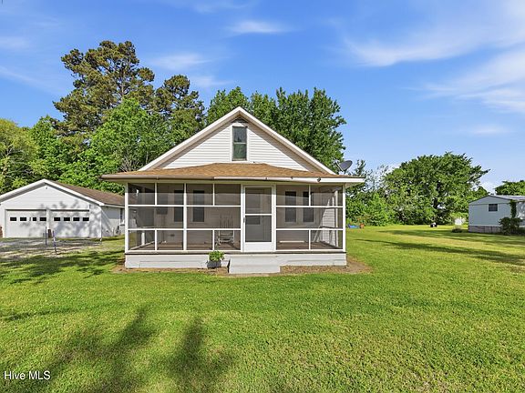 4th image of 137 Texas Road