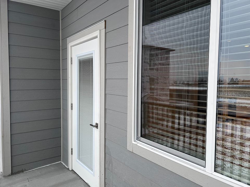 Via patio door