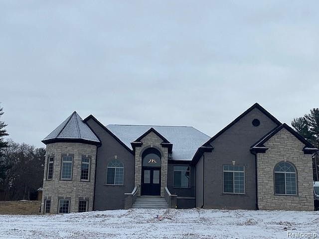 2 Bur Oak Ln, photo 2