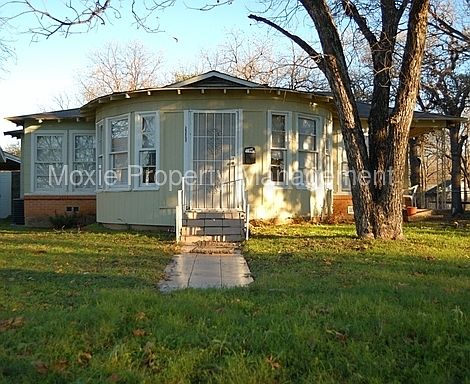 1st image of 2327 McLemore Ave