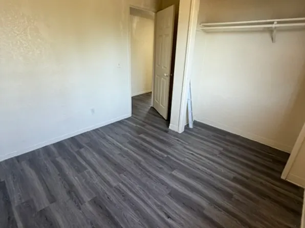 503 S Dearing Ave, Fresno, CA