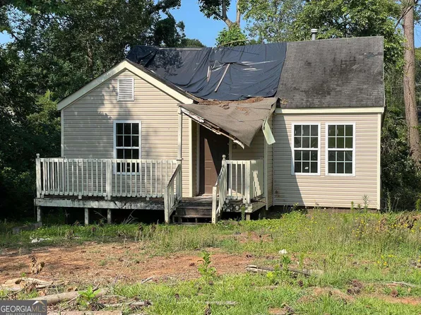 1313 Greenbriar Dr, Griffin, GA 30223