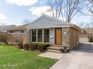 434 N Ridgeland Ave, Elmhurst, IL 60126