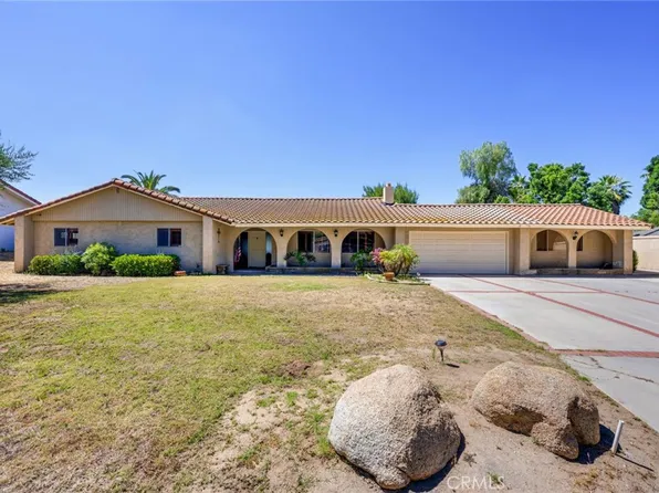 26203 Kalmia Ave, Moreno Valley, CA 92555