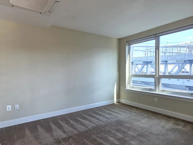 252 N Christopher Columbus Blvd #1116 — Photo 14