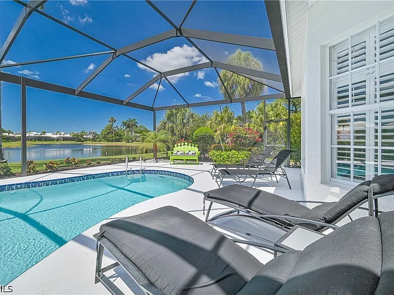 3681 Lakemont Dr — Photo 32