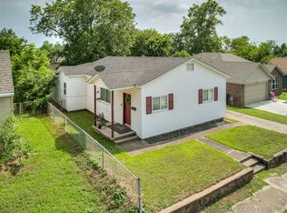 1130 E McKinley Ave, Sapulpa, OK 74066